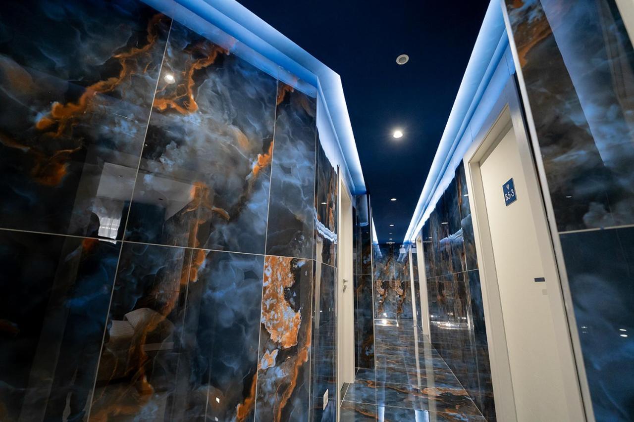 Готель P.C. Boutique H. De Gasperi, Napoli Centro, By Clapa Group Екстер'єр фото