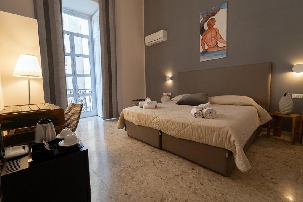 Готель P.C. Boutique H. De Gasperi, Napoli Centro, By Clapa Group Екстер'єр фото